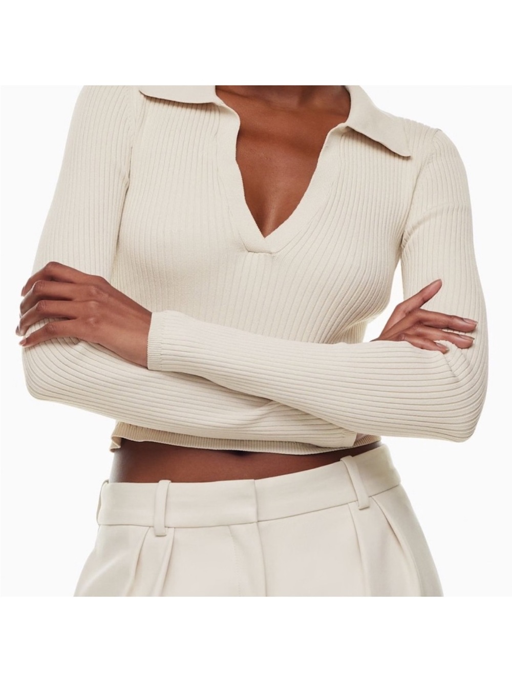 Babaton Ribbed V-Neck Polo Crop Top - Cream